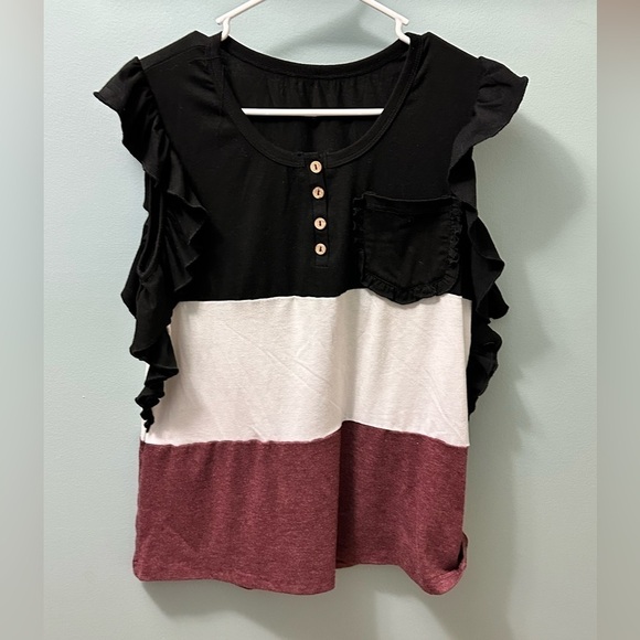 Source Unknown Tops - Women's Color Block Short Sleeve Ladies Pocket T-Shirt ruffles size medium